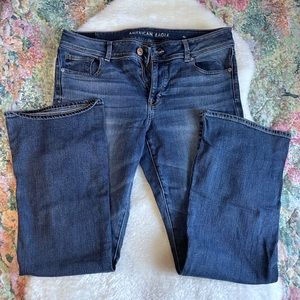 EUC American Eagle flare super stretch jeans